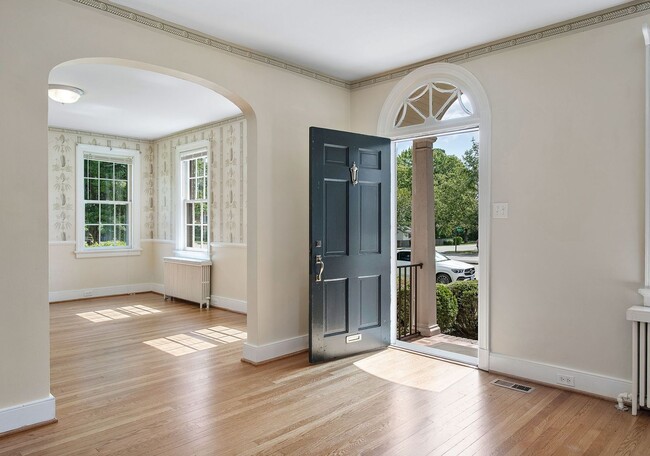 Building Photo - Classic Brick Colonial with Slate roof on ...