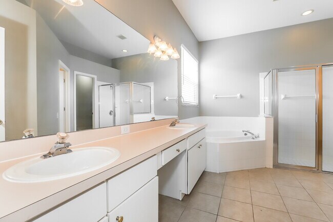 Building Photo - 22135 Red Jacket Ln