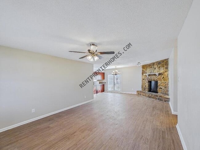 Building Photo - 5223 Mulberry Pl