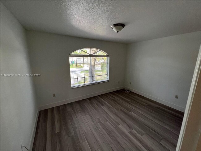 Building Photo - 15434 SW 168th Terrace