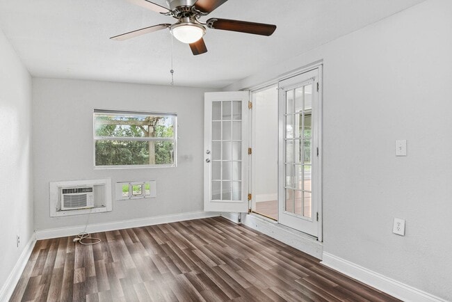 Building Photo - 3 Bedroom home in Belle Isle