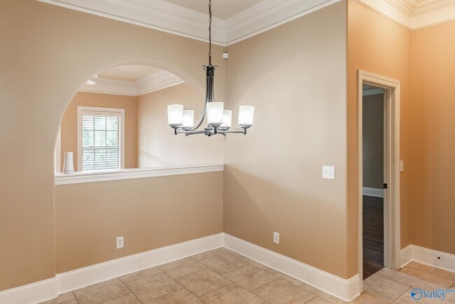 Building Photo - 105 Blanca Dr