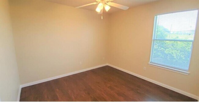 Building Photo - 1408 Bergin Ct