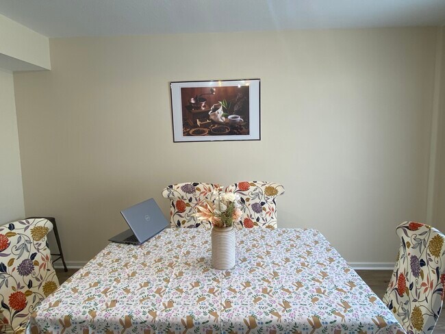 Building Photo - 1511 Legend Trail Dr