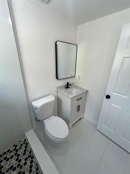 Building Photo - 10540 NW 28th Ave
