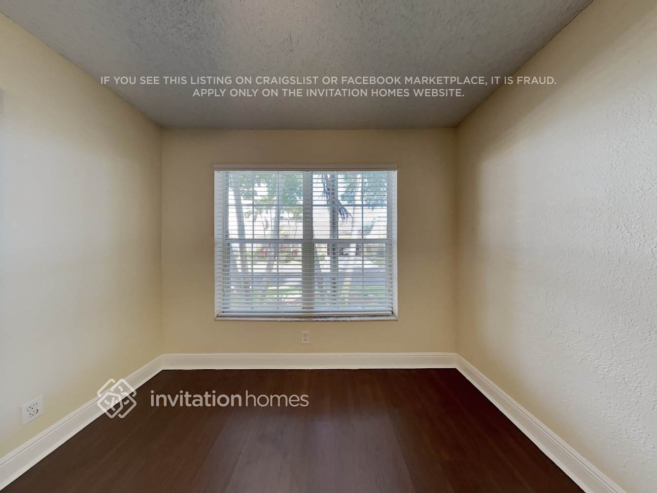 Building Photo - 10162 Aspen Way