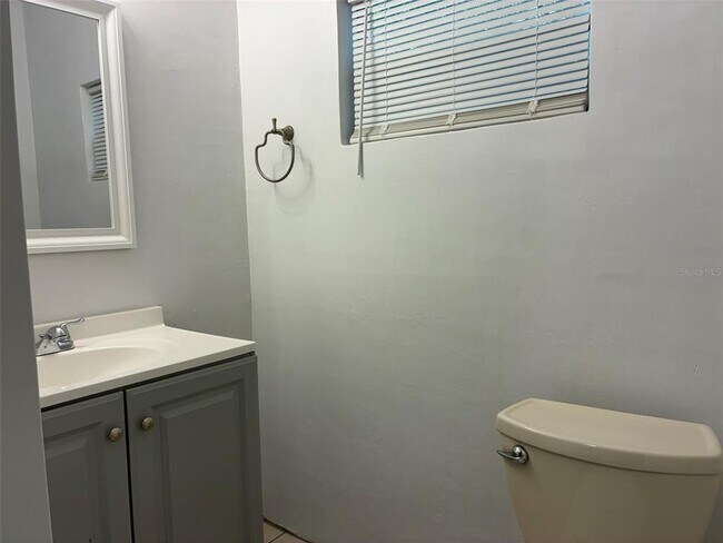 Building Photo - 2515 Formosa Ave