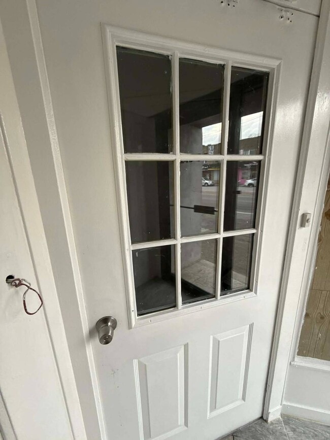 Building Photo - 246-04 Jericho Tpke