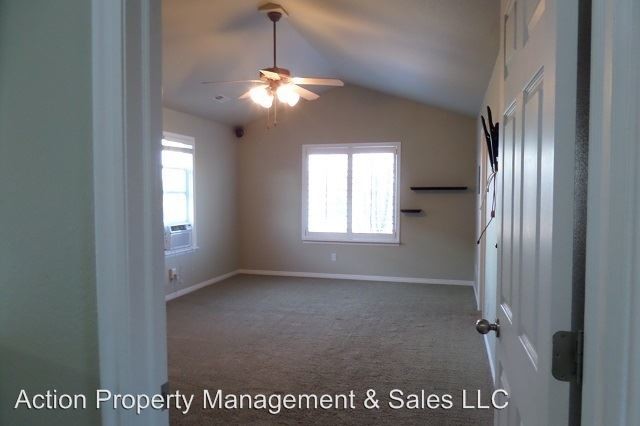 Building Photo - 1598 Wyngate Park Dr