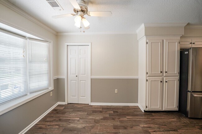 Building Photo - Available Soon!