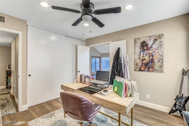 Building Photo - 4762 Torrence Dr