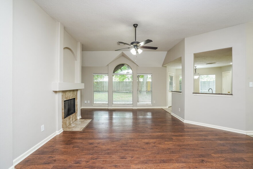 Building Photo - 3622 Sunset Meadows Dr