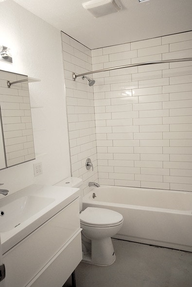 Building Photo - 425 W Colter St