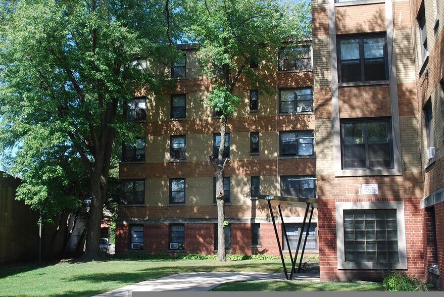 Primary Photo - 1360 W Touhy Ave