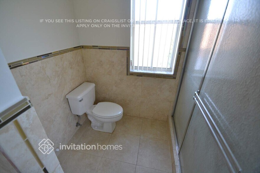 Building Photo - 14241 SW 91st St