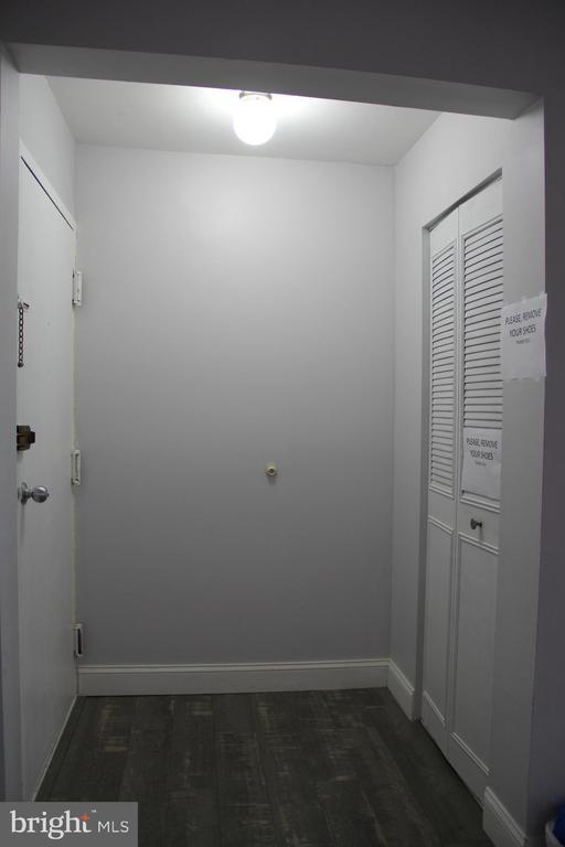 Building Photo - 3360 Woodburn Rd