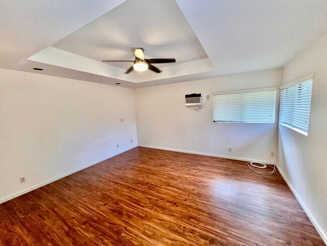 Building Photo - Royal Summit–4BD/3BA/Garage – Aiea
