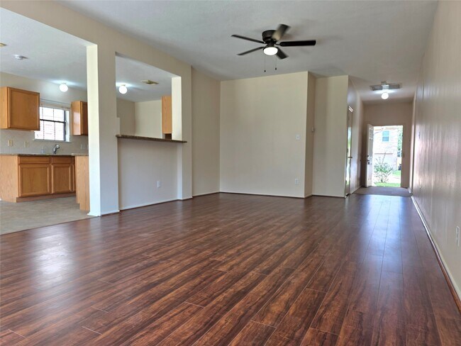 Building Photo - 16106 Darwood Ct