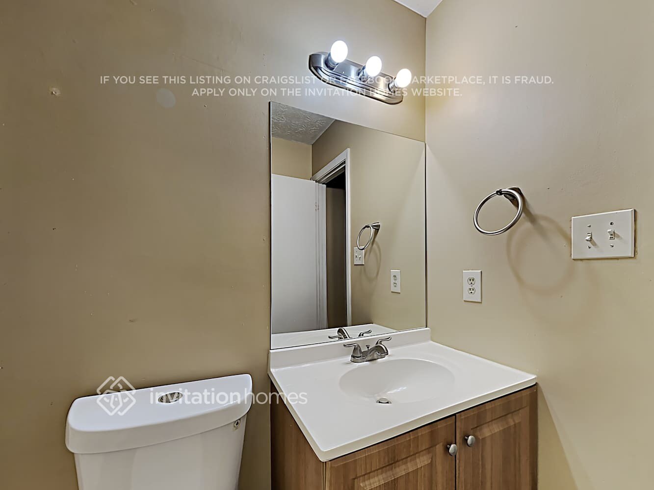 Building Photo - 388 Summerville Dr NW
