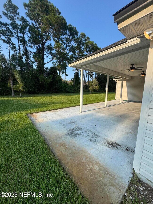 Building Photo - 12033 Walkers Glen Ln N