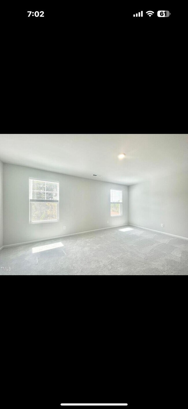 Building Photo - 419 Carolina Spgs Blvd