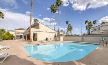 Building Photo - 6250 W Flamingo Rd