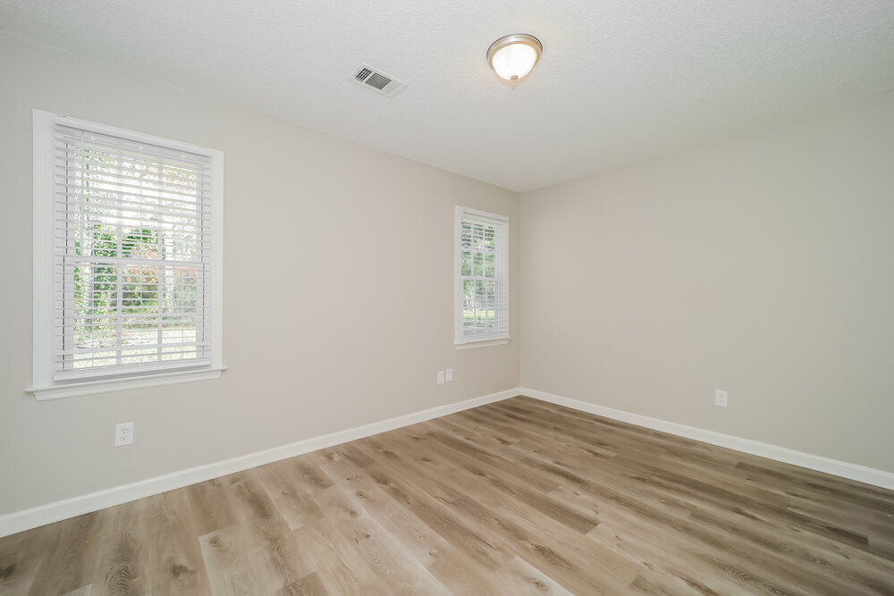 Building Photo - 2712 Horseshoe Creek Dr