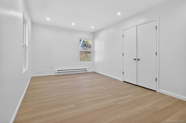 Building Photo - 2016 Old Rte 17