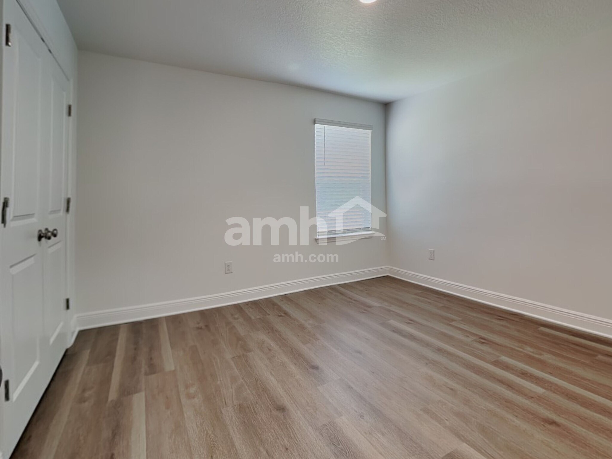 Building Photo - 6764 Atlantic Bch Ave