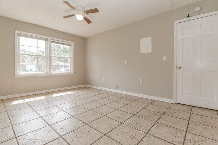 Building Photo - 4414 Farmwood St