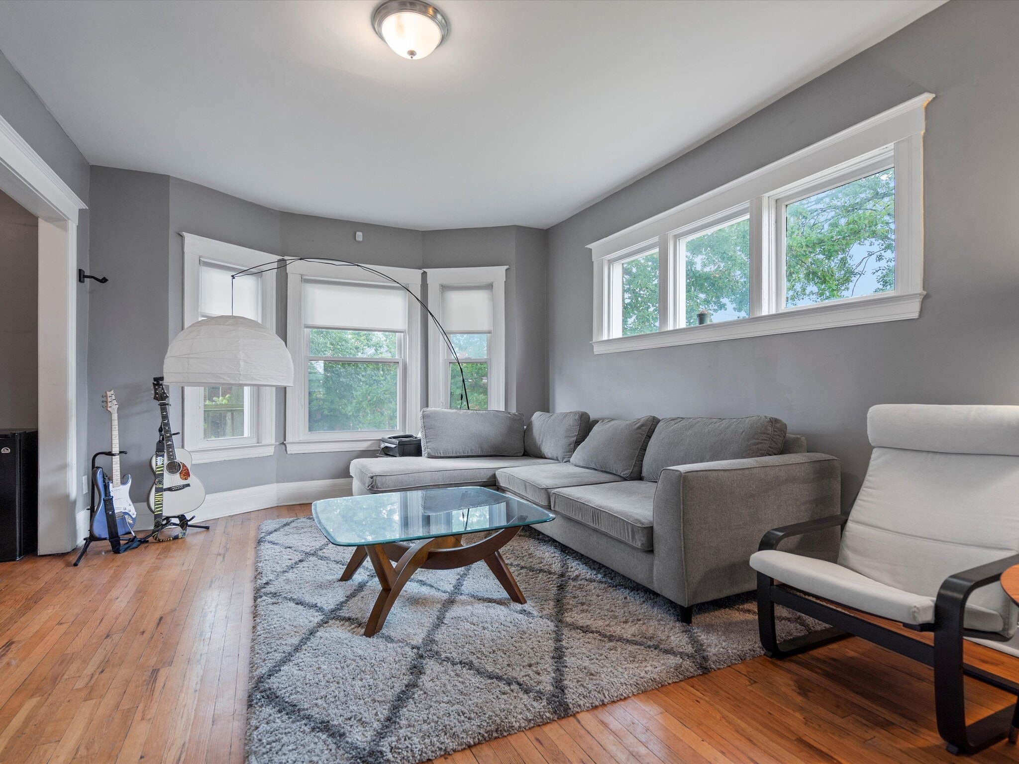 Living room (furniture included for add'l fee) - 1202 Lawrence St