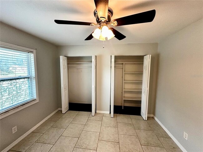 Building Photo - 8225 Pin Oak Ave