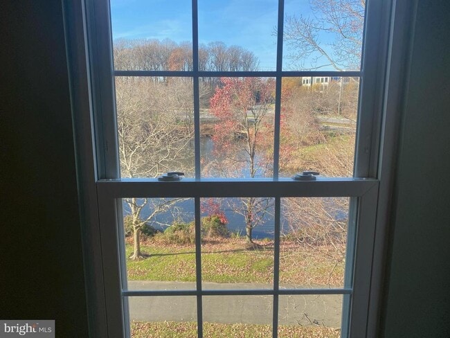 Building Photo - 2940 Yarling Ct