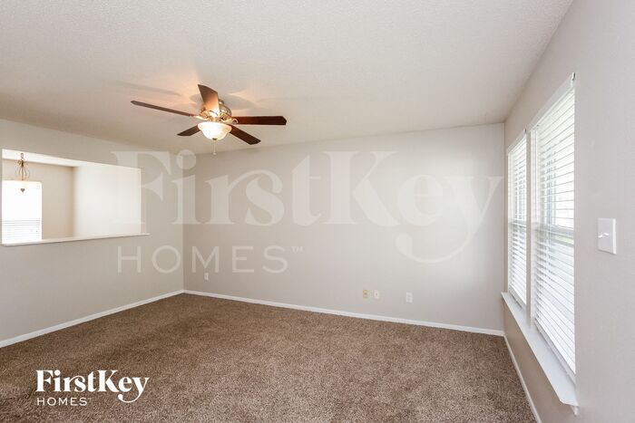 Building Photo - 10023 Sapphire Berry Ln