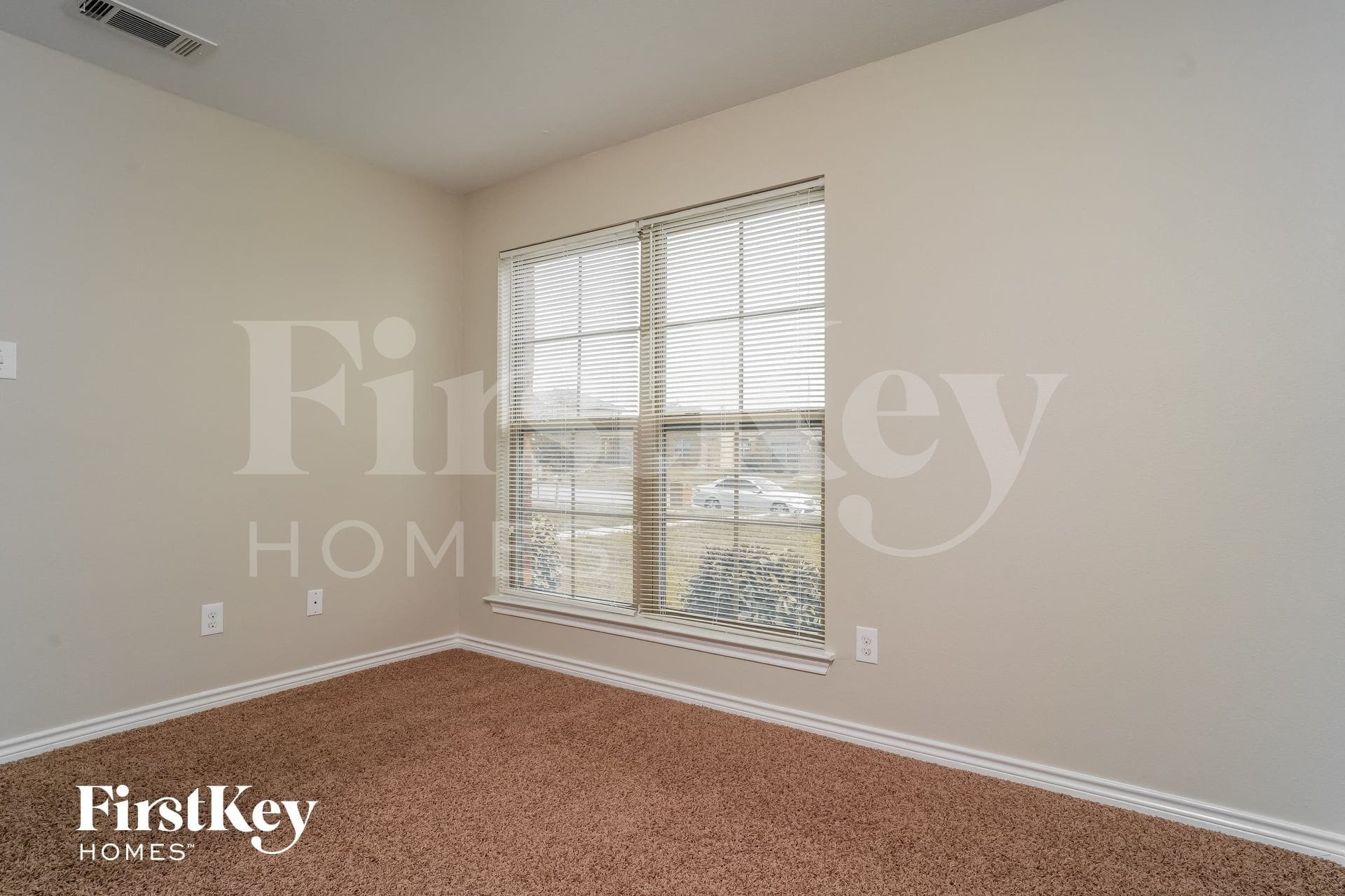 Building Photo - 615 Hearthstone Dr