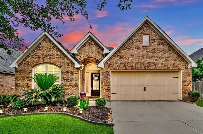 Primary Photo - 28830 Thornbird Ct