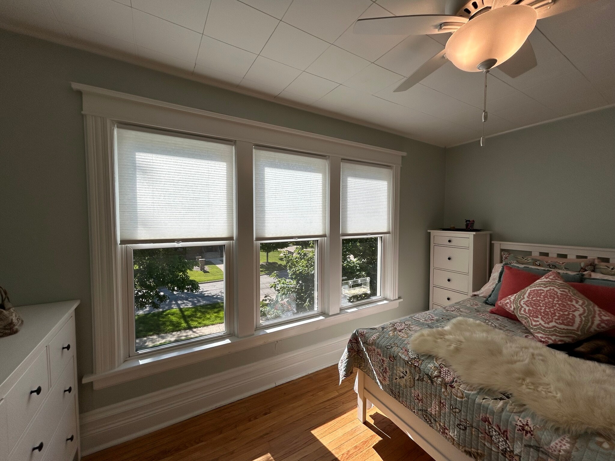 lot's of natural light! - 617 Delles Rd