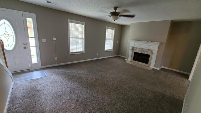 Building Photo - 70 Vinny's Terrace