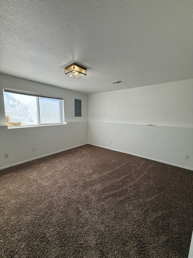 Building Photo - Spacious 4 Bed, 3 Bath Home in Cheney, WA