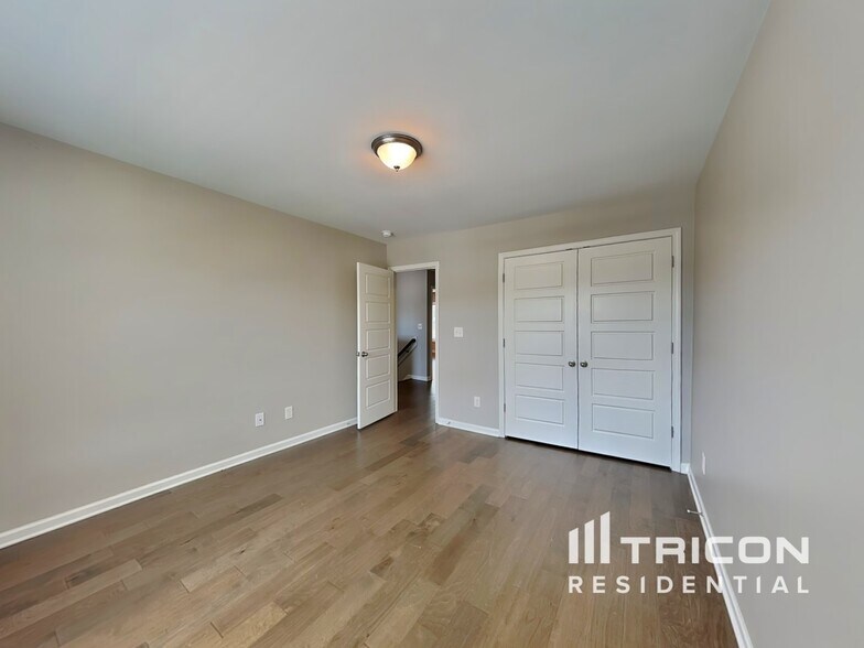 Building Photo - 277 Crawford Pkwy