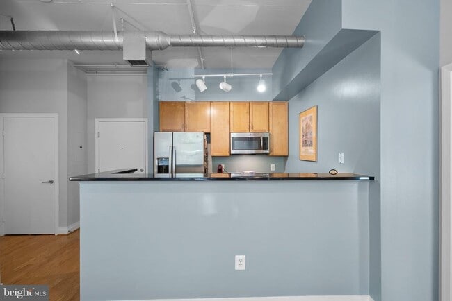 Building Photo - 2020 12th St NW