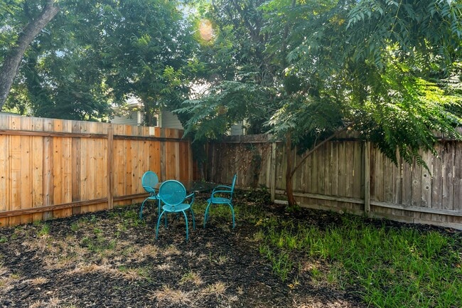 Building Photo - Home for Rent