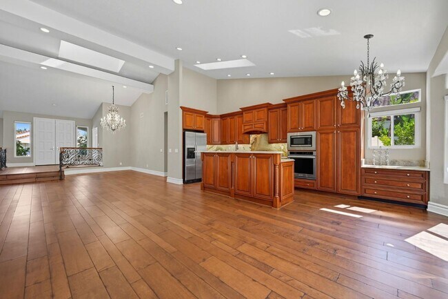 Building Photo - 4911 Amador Dr