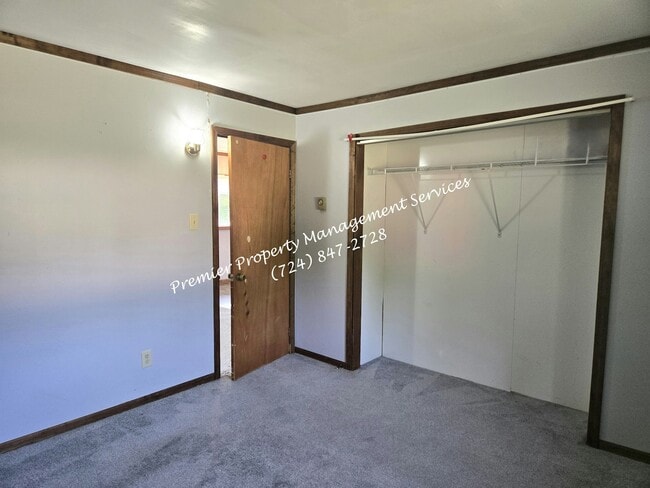 Building Photo - 133 Kennard Rd