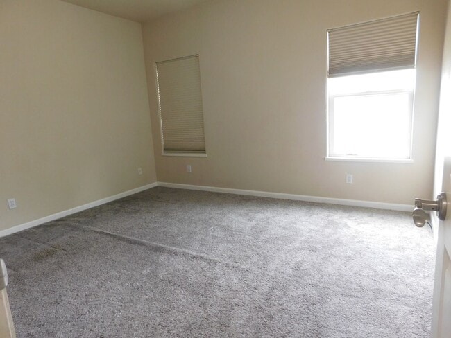 Building Photo - 4 bedroom in Fruita