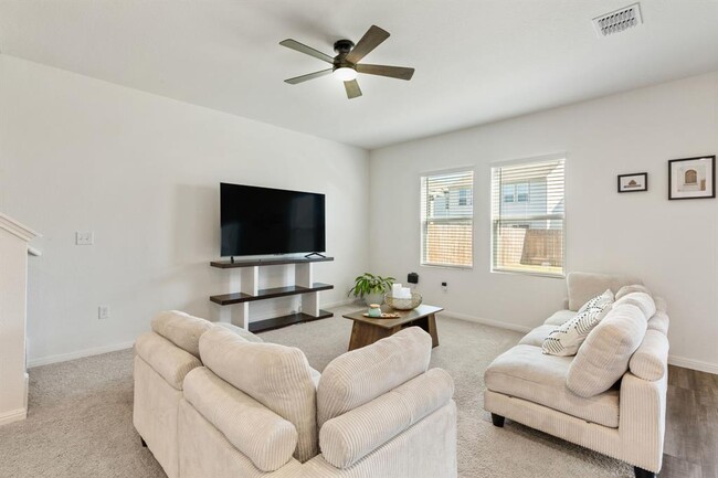 Building Photo - 220 Dirty Harry Dr