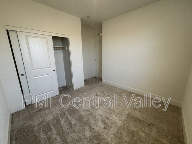 Building Photo - 3226 Tibidabo St