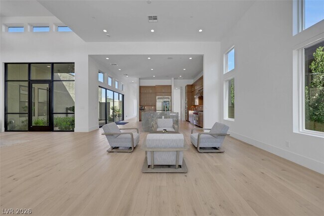 Building Photo - 4803 Verde Bloom St