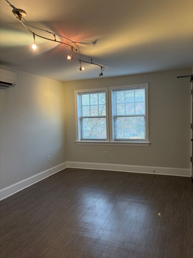 Building Photo - 3300 Rhode Island Ave