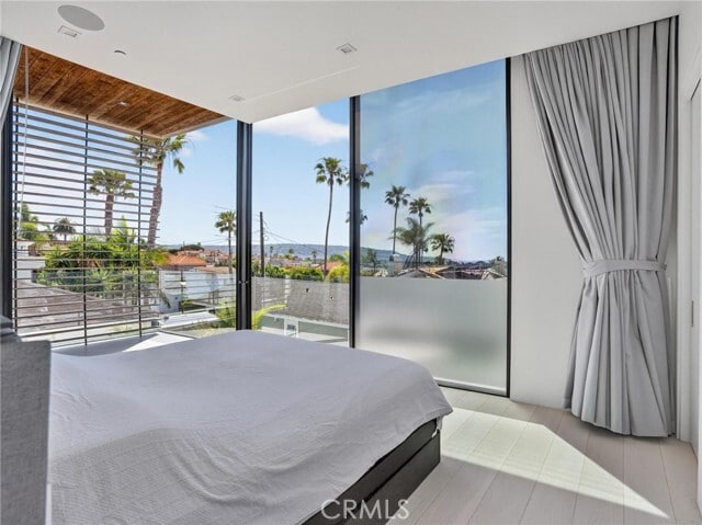 Building Photo - 703 N Lucia Ave